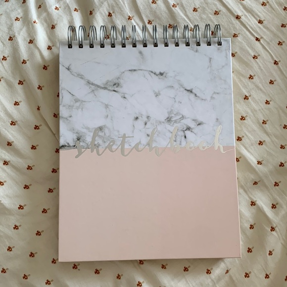 Pierre Belvedere White & Pink Marble Sketchbook - Picture 1 of 4